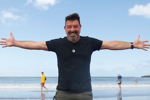 De Santo: por qué no vive con su esposa, sus experiencias con ovnis y el día que el fuego lo cercó