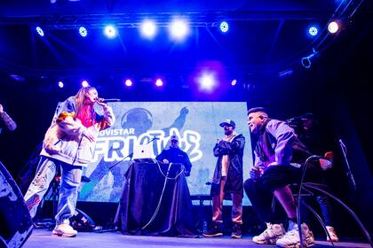 Los máximos exponentes de la música urbana demostraron sobre el escenario sus destrezas mediante novedosos beats en una emocionante batalla a puro ritmo