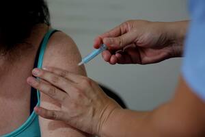Desde hoy rige la vacunación contra Covid libre para mayores de 40 años en provincia de Buenos Aires