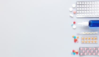 Los medicamentos anticonvulsivos y analgésicos son, a menudo, la primera línea de elección para tratar esta afección