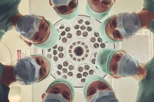 Los médicos en Estados Unidos son los mejor pagados