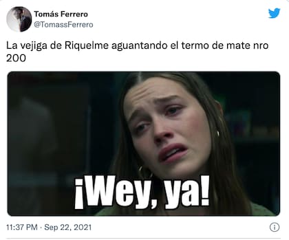 Los mejores memes por la actitud de Riquelme durante el partido en Santiago del Estero