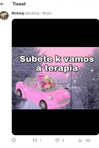 Los memes, infaltables a la hora de responder al tuit con el tatuaje de Agustín