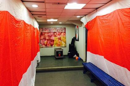 Los mensajes de River en el vestuario visitante de la Bombonera