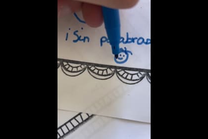 Los mensajes de un profesor que se volvieron viral Captura video)
