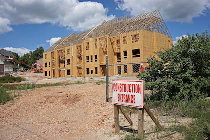 Los mercados inmobiliarios, en líneas generales, presentan una oferta acotada y muy bajos niveles de construcción