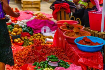 Los mercados mexicanos de comida y especias son casi tan importantes como los museos