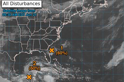 Los meteorólogos mantienen vigilancia sobre la evolución de dos áreas en el Golfo de México que podrían evolucionar a ciclones
