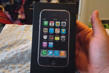 Los modelos nuevos, sin abrir y con su caja original, son los que alcanzan los precios más altos en reventa