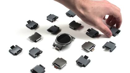 Los módulos del reloj Blocks funcionan como correa y son los agregan nuevas funciones