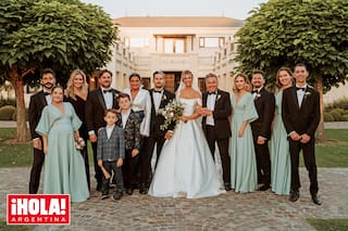 Quién es quién en la familia del cantante y los detalles más curiosos de la boda de su hijo Ricky