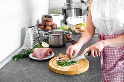 Los montos que reciben los cocineros en julio por hora y mensual