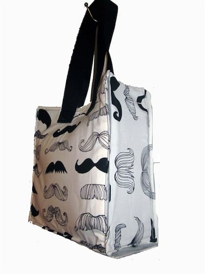 Los mostachos en bolsos