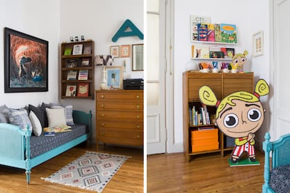 Los muebles son los encargados de sectorizar las funciones en el estudio de Juan Augusto: aquí, un diván para conversar con los pacientes y un archivero.