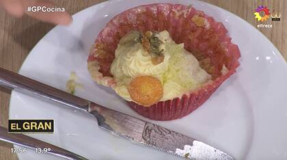 Los muffins de Damian tenían por encima pedacitos de zanahoria caramelizados.