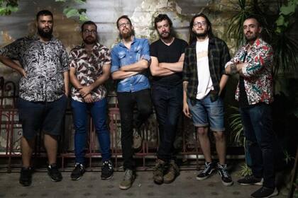 Los Mutantes del Paraná se presentarán como teloneros.