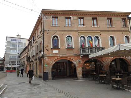 Los negocios de Mestre siguen siendo familiares y las pizzerías ofrecen recetas tradicionales
