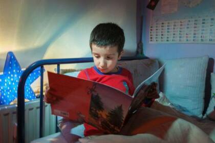 Los niños que provienen de hogares más educados valoran más la lectura y la escritura