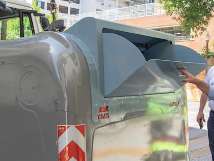 Los nuevos contenedores "antivandálicos" del GCBA