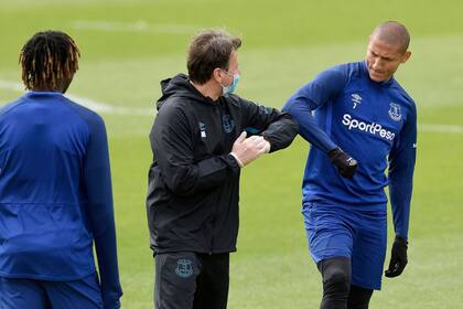 Los nuevos entrenamientos: cuando vuelvan las prácticas en la Argentina se harán con distanciamiento social, barbijos y futbolistas separados en grupos de seis.