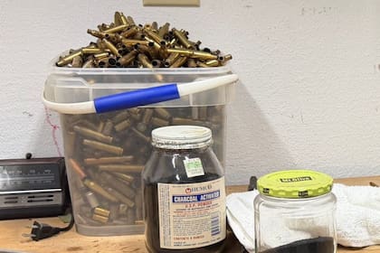 Los nuevos propietarios alertaron a las autoridades luego de detectar elementos sospechosos en la casa recién adquirida