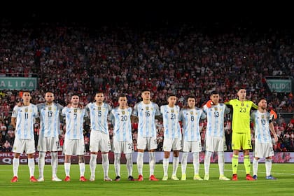 "Los nuevos que entran se mueren por venir y los que quedan afuera, sé lo que les genera. Antes capaz no se sentía eso”, reconoció el arquero sobre el grupo humano que se formó con la selección.