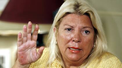 Carrió amenazó con dejar Cambiemos por el acuerdo Angelici-Nosiglia