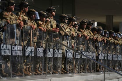 Los operativos del ICE en el sur de California ya dejaron más de 1600 personas detenidas desde principios de junio