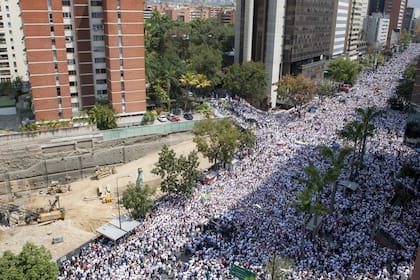 Los opositores demandan la liberación de Leopoldo López, uno de sus líderes