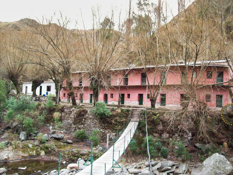 Tesoros ocultos del centro argentino: seis paisajes que parecen de otro mundo