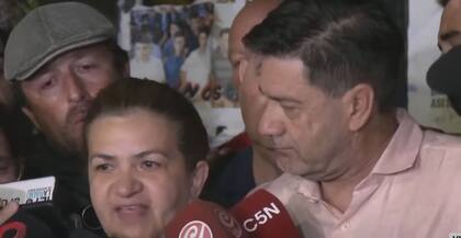 Los padres de Fernando hablaron con los medios tras la audiencia.