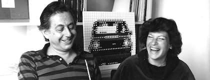 Eduardo Joselevich (1933-2012) y Fanny Fingermann se conocieron con un entredicho; compartieron luego 53 años de vida familiar y profesional