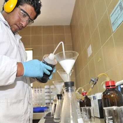 Bolivia llegó a una acuerdo con la empresa alemana ACI Systems para la fabricación de baterías de litio