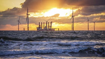 Los países están incrementando la energía eólica marina, lo que da lugar a disputas entre los promotores de parques eólicos por los "derechos del viento"