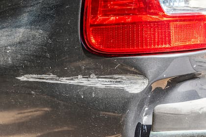 Los paragolpes de goma permiten cubrir el vehículo ante leves toques