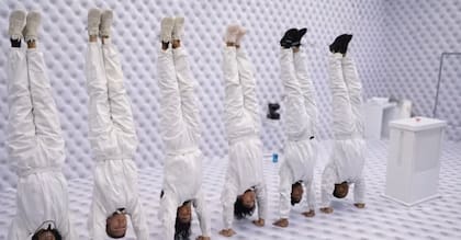 Los participantes de Gran Hermano Brasil en el medio de un desafío de resistencia