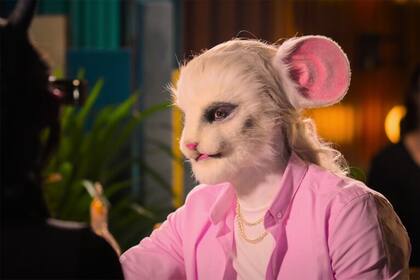 Los participantes se conocen en persona una vez que finaliza la cita