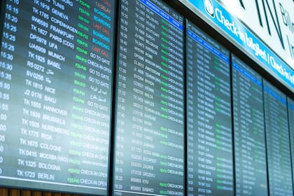 Los pasajeros con derecho a reembolso pueden presentar una queja ante el DOT en caso de no recibir respuesta de la aerolínea (Pexels/Atlantic Ambience)