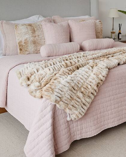 Los pasteles y tostados funcionan muy bien en el cuarto.