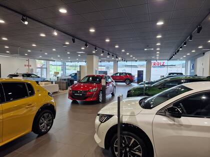 Los patentamientos siguen al alza y el cambio en las escalas del impuesto interno modificará los valores de lista de cara a noviembre