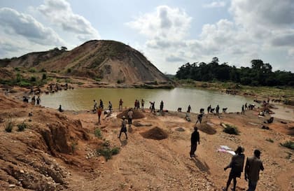 Los patrocinadores de los mineros se quedan con la mayor parte del dinero