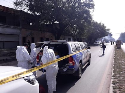 Los peritos analizaron la escena del crimen en Tucumán