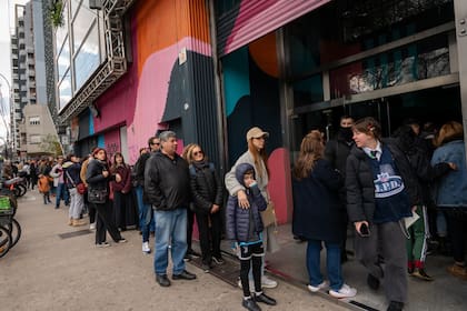 Los perseverantes asistentes a la FED recibirán café y un libro de regalo