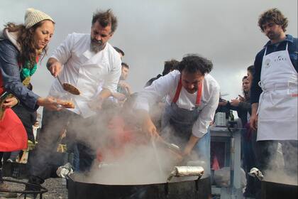 Los Petersen en Madryn solidaria