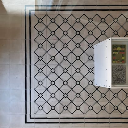 Los pisos de mosaico no son originales sino que se trata de réplicas modernas.
