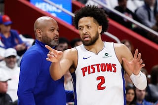 Los Pistons abren los playoffs con un tropiezo como primeros del Este