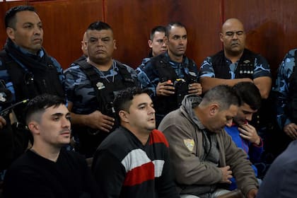Los policías acusados por la masacre de San Miguel del Monte