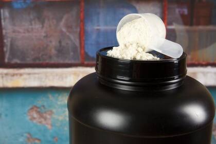 Los polvos proteicos contienen gran cantidad de cafeína