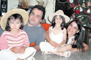 Un arma fantasma y una deuda inexistente: la historia detrás de la familia que buscó todo un país