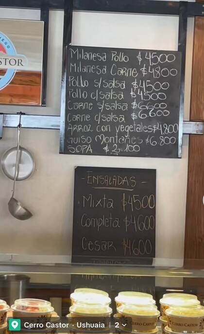 Los precios de las comidas en la confitería del Cerro Castor